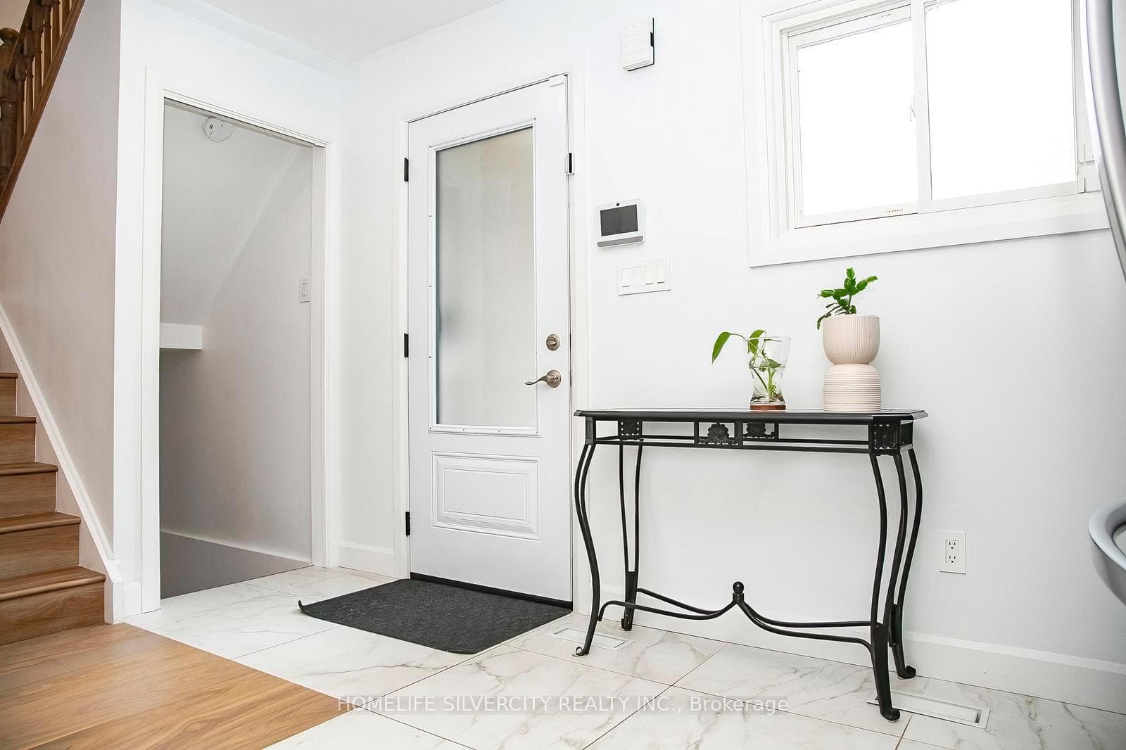 21 Mitchell Avenue photo 5