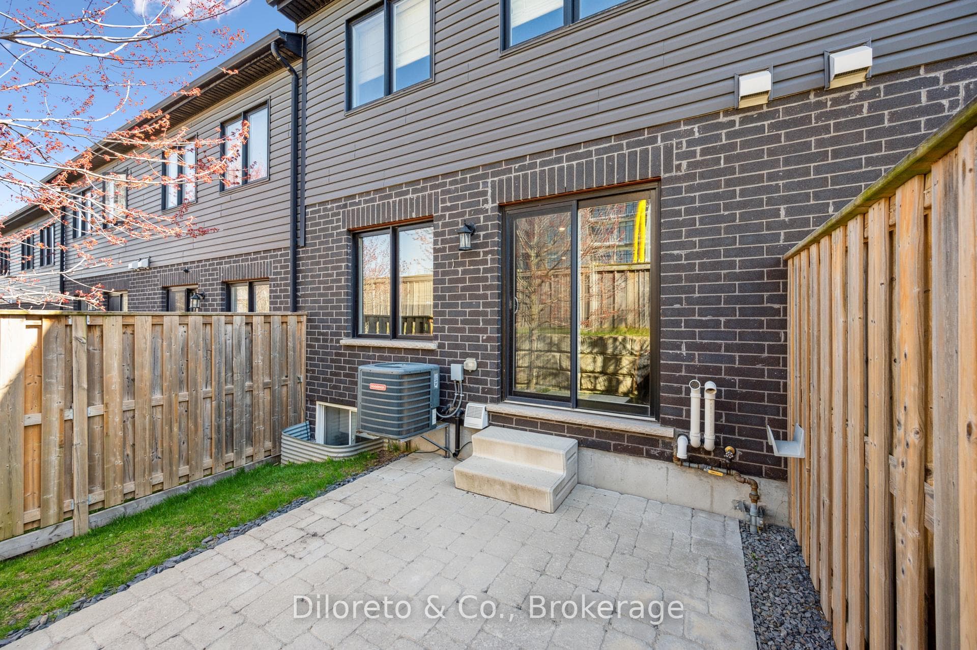 116 Hawkins Drive photo 36