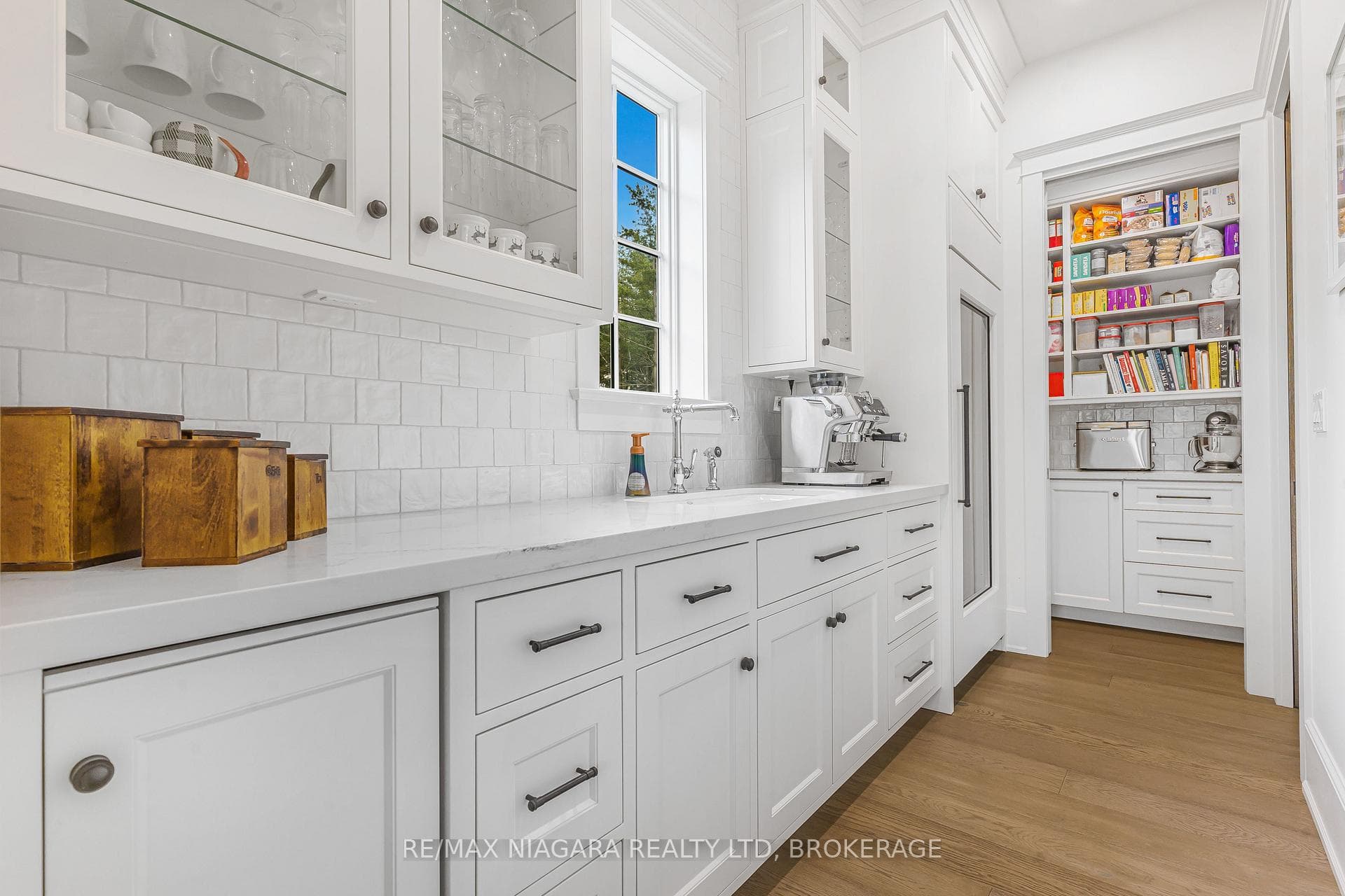 Butler's Pantry