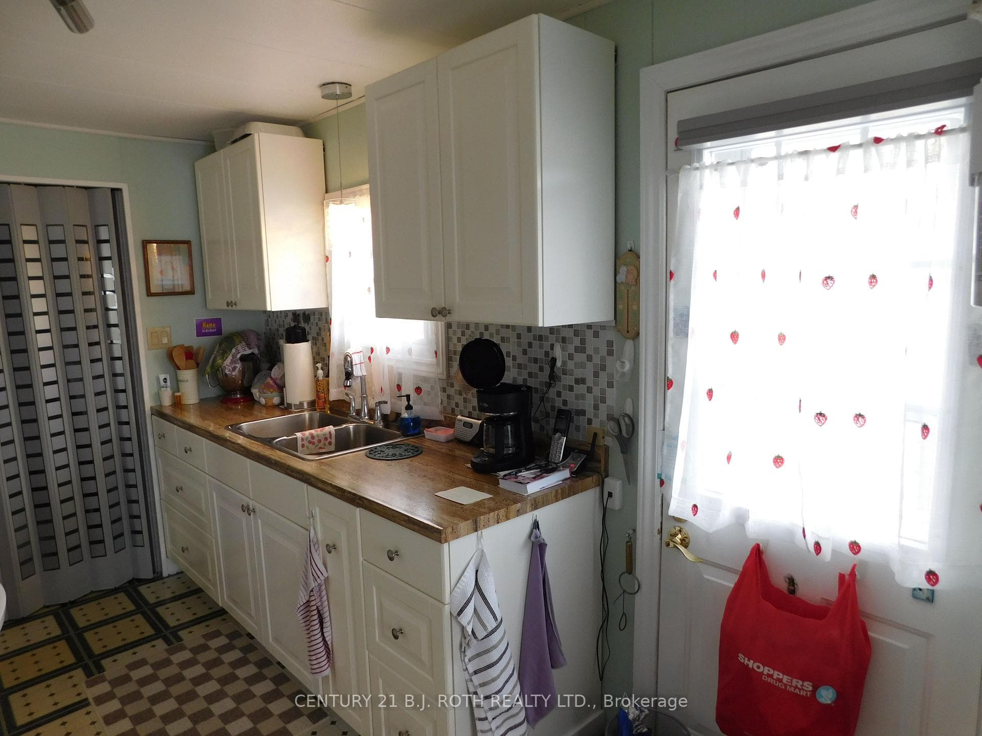 13 Recreation Drive photo 11