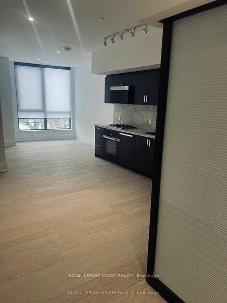 505 Glencairn Avenue Unit 211 photo 3