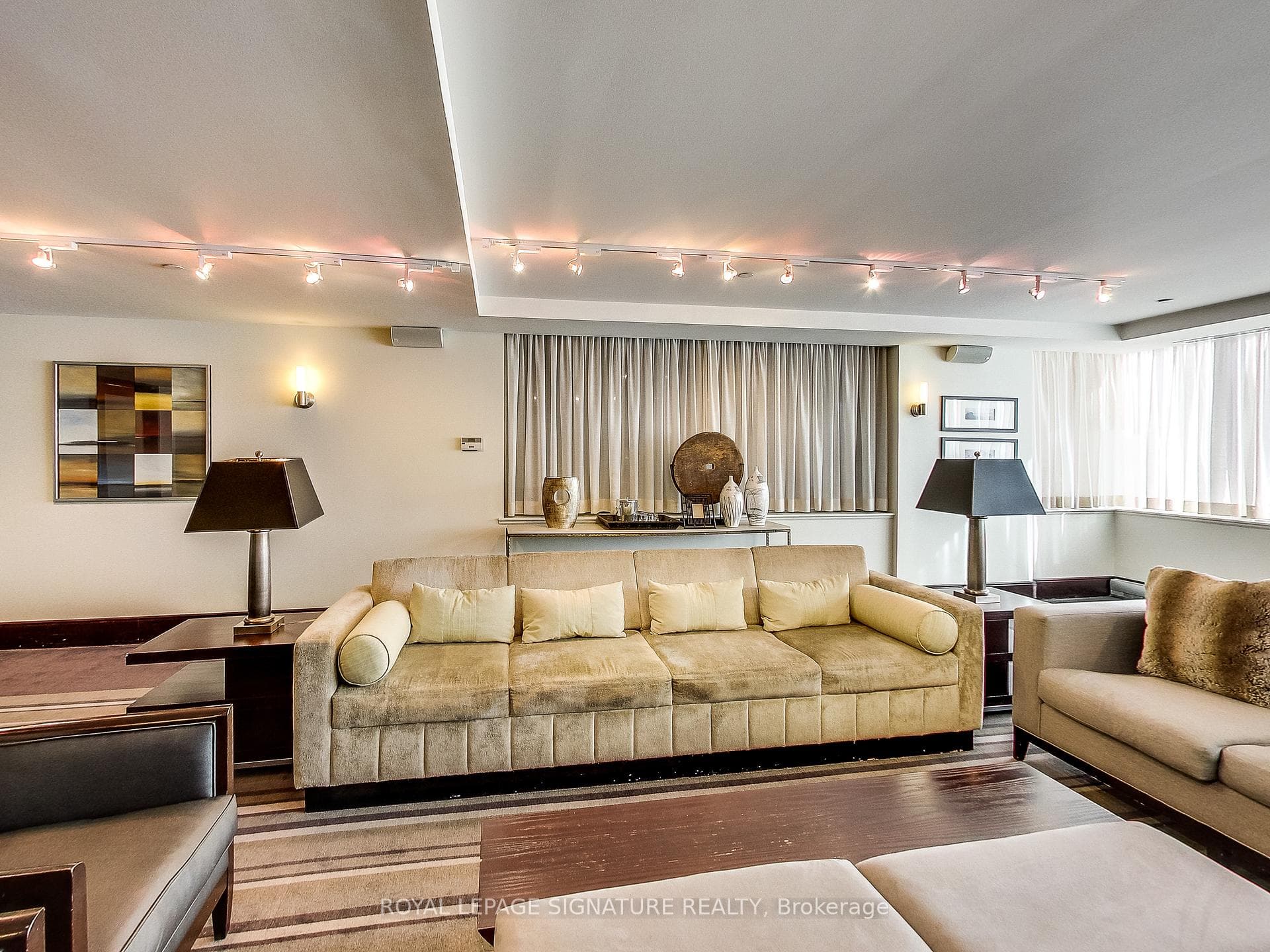 438 King Street Unit 1219 photo 14