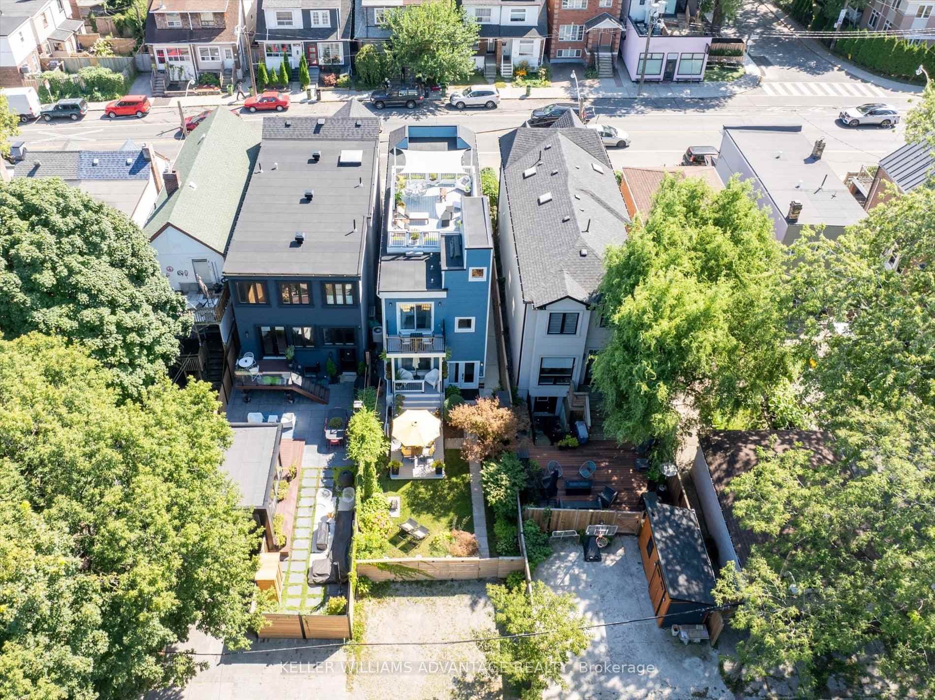 1568 Dundas Street photo 45