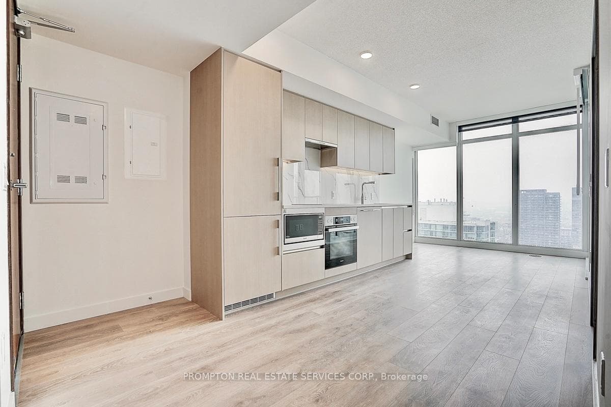 1 Concord Cityplace Way Unit 4102 photo 30
