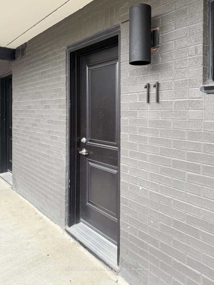 678 Queen Street Unit Unit 11 photo 9