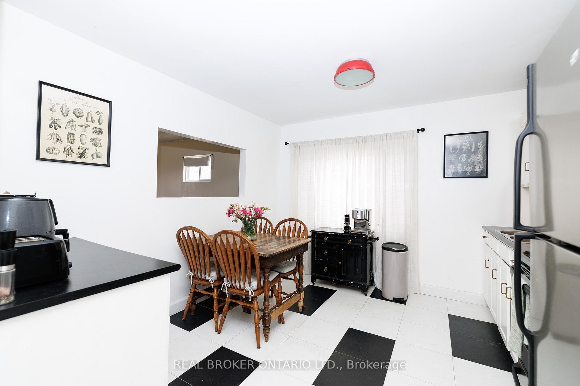 5298 Ottawa Avenue photo 12