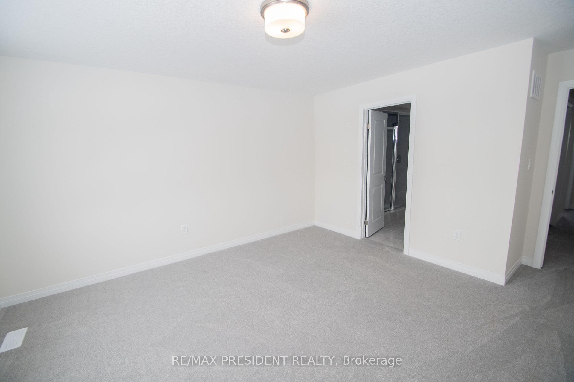 660 Colborne Street Unit 70 photo 19