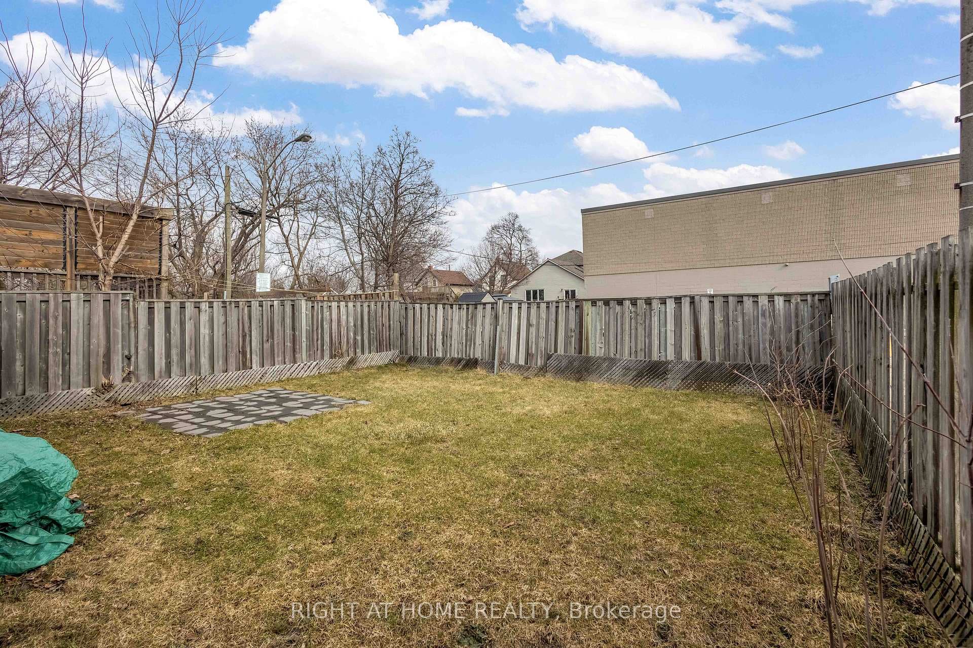 8 Brantdale Avenue photo 26