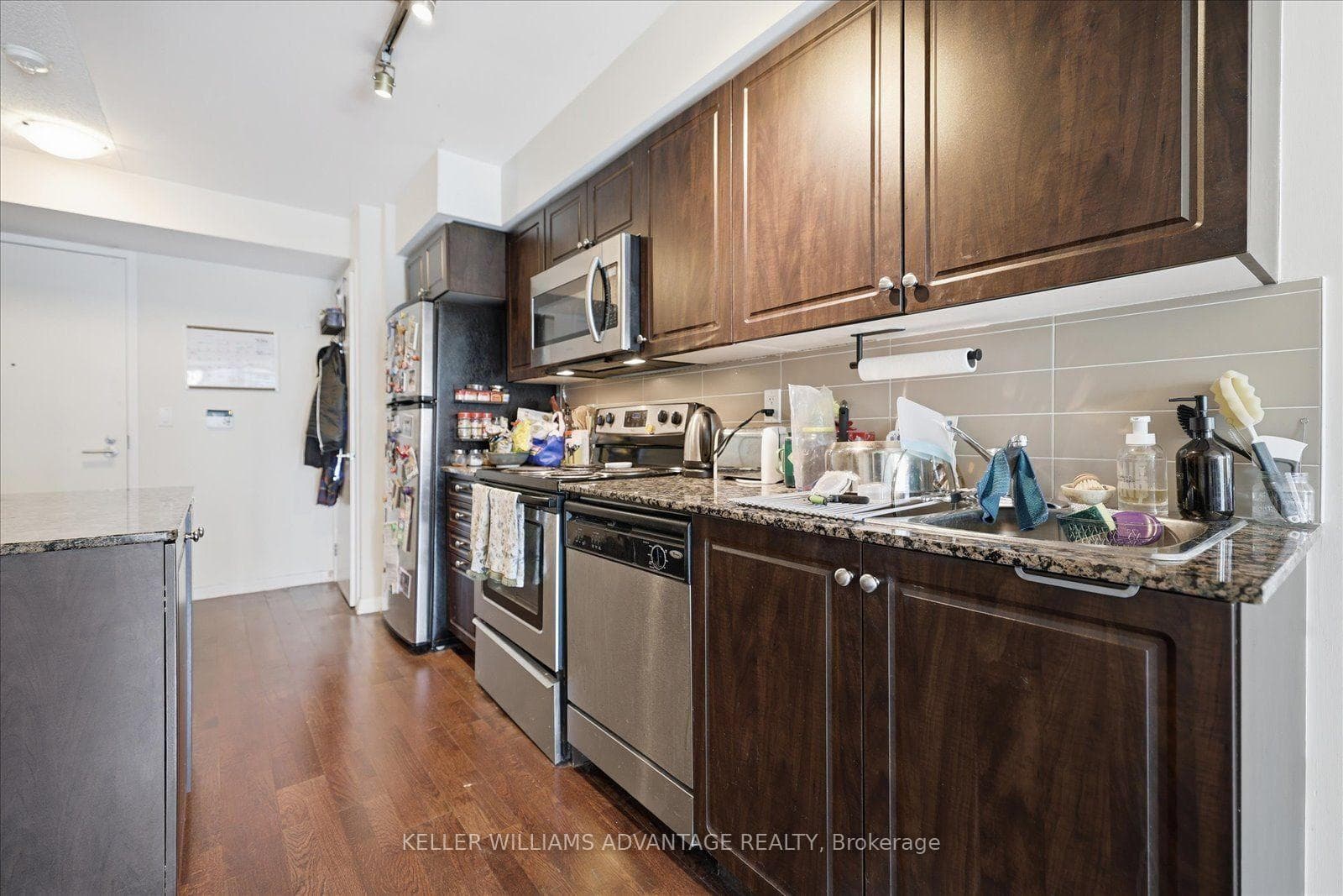 209 Fort York Boulevard Unit 1170 photo 5