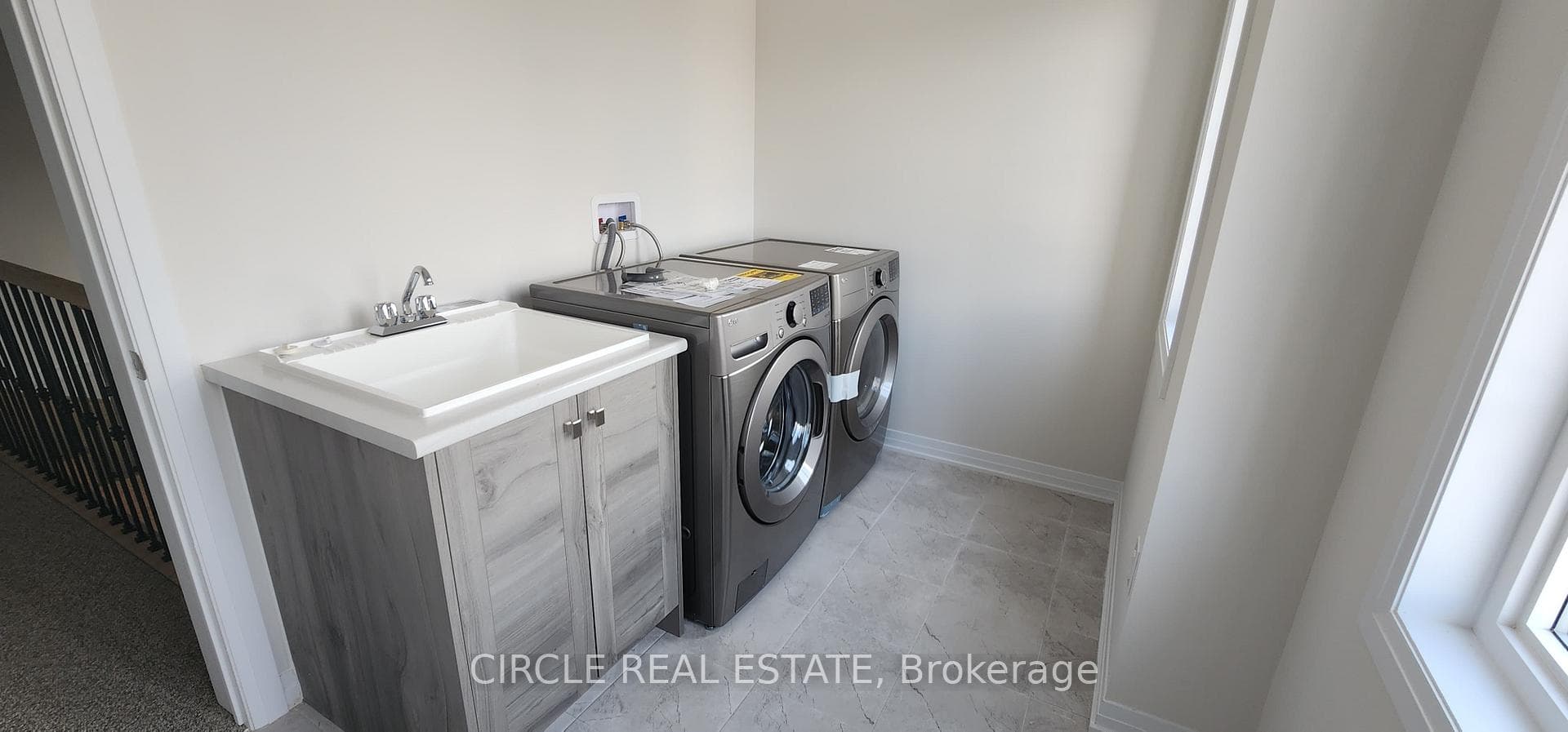 253 Dingman Street photo 24