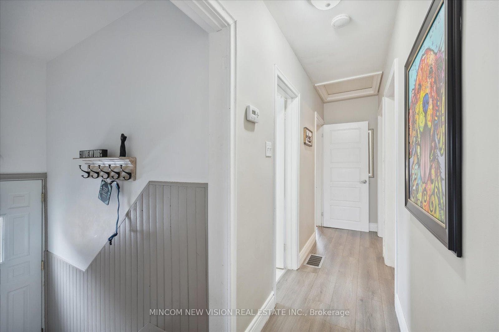 126 Chadburn Street photo 12