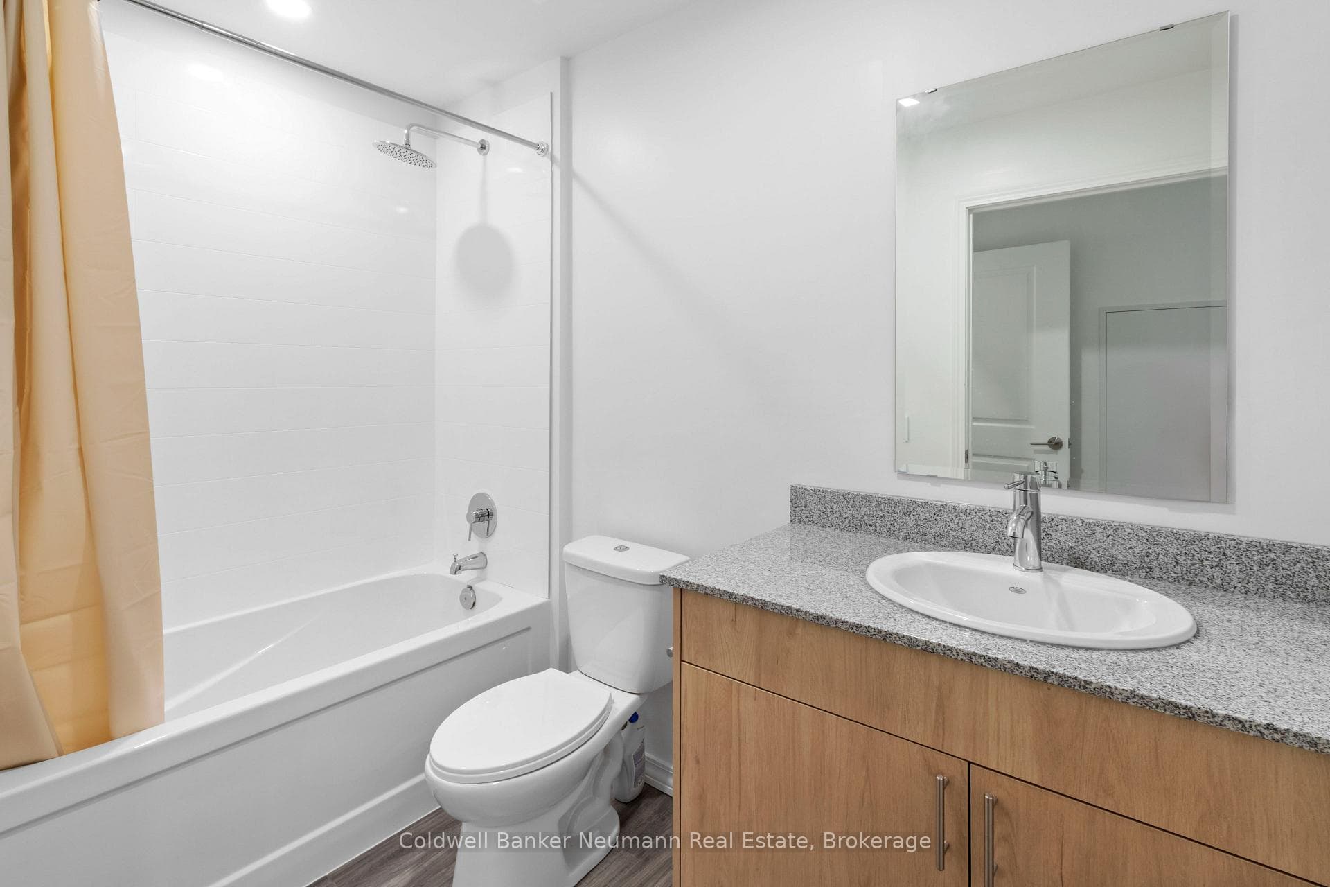Common Bathroom
