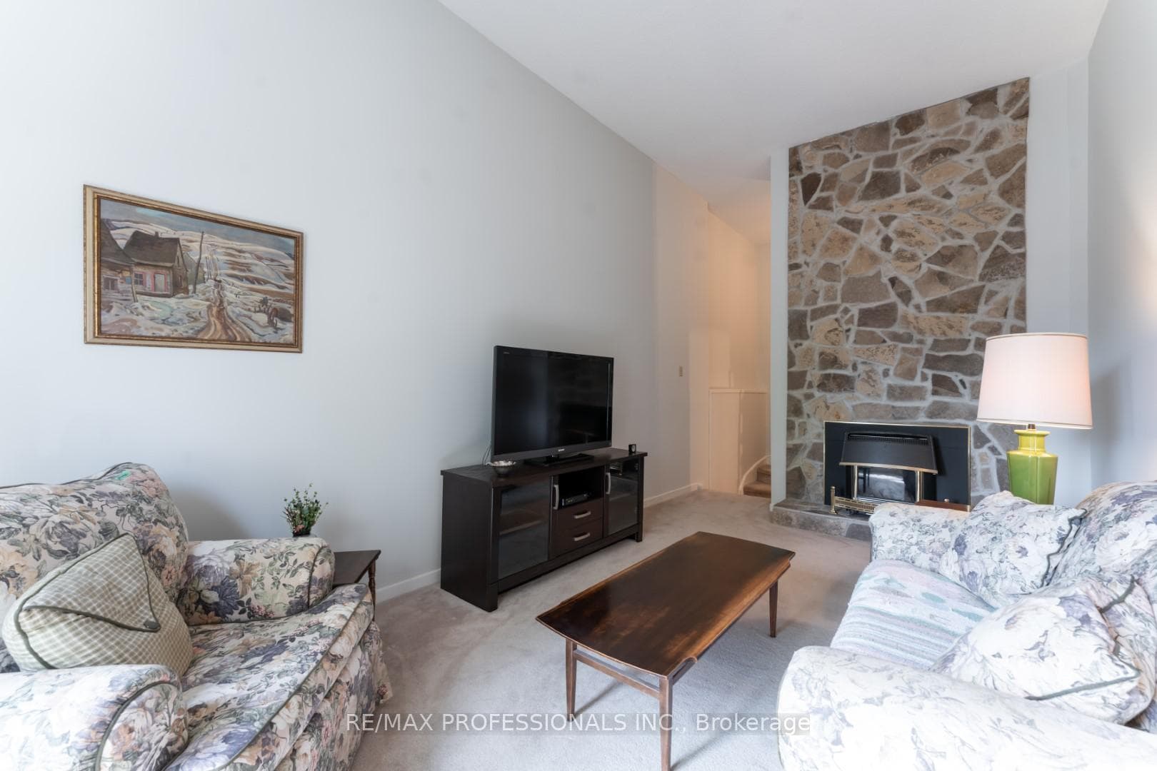 2697 Romark Mews photo 14