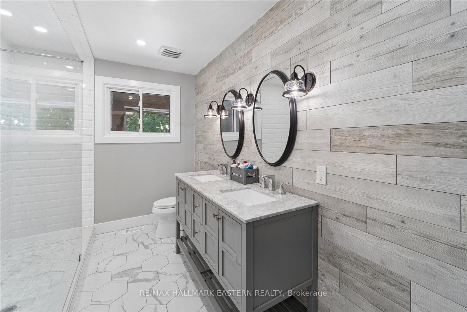 825 Tindle Bay Road photo 25