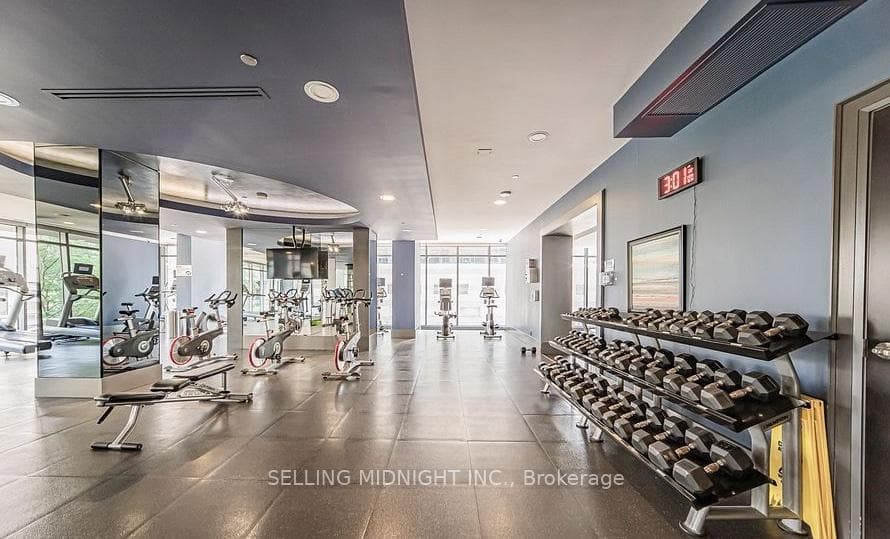 5162 Yonge Street Unit PH301 photo 22