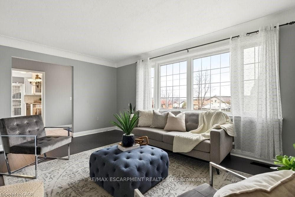 76 MARGARET Avenue photo 5