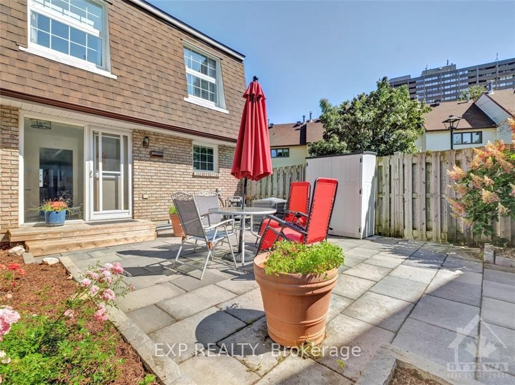 3338 SOUTHGATE Road photo 22