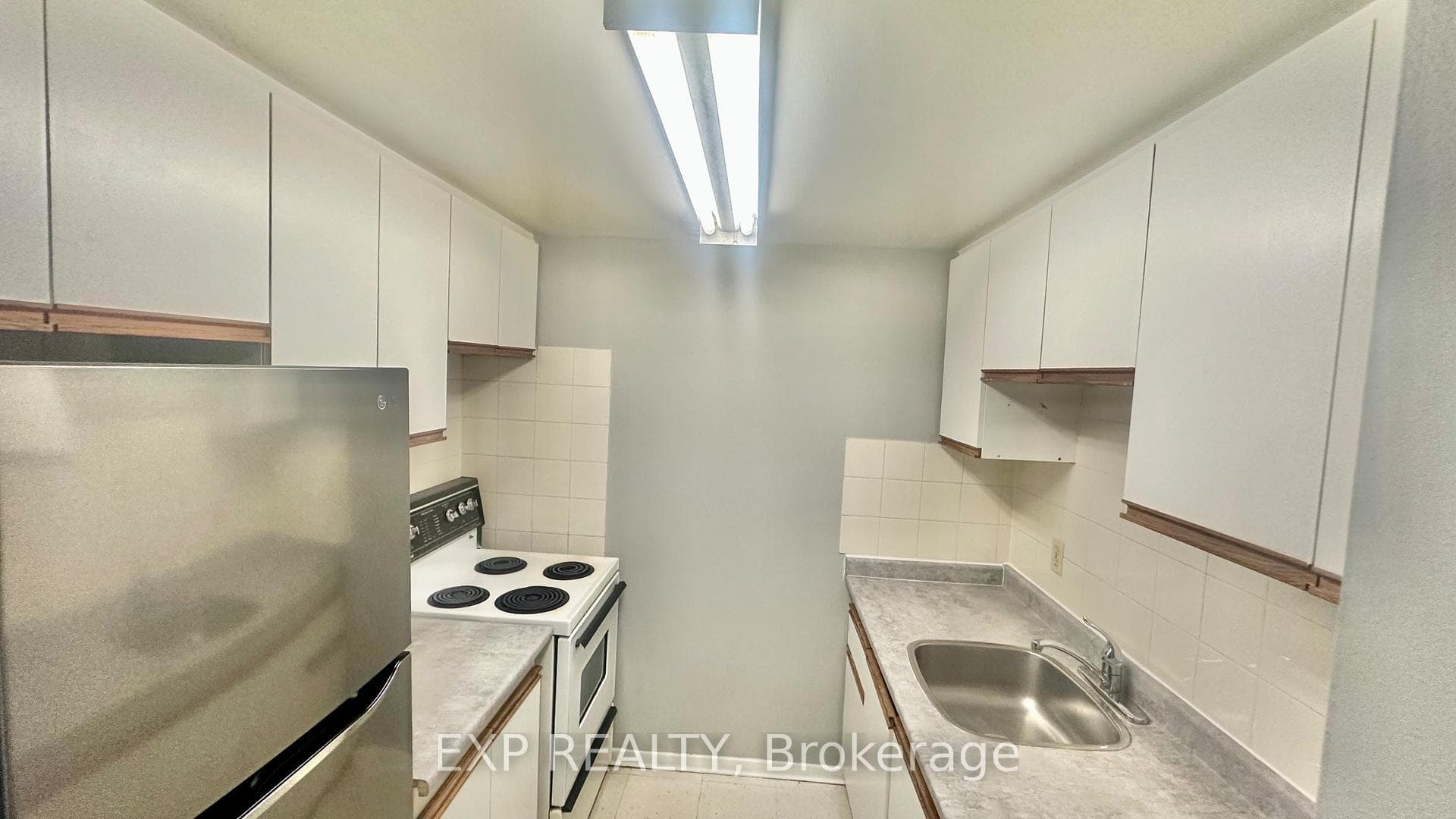 1200 Courtland Avenue Unit 9 photo 10