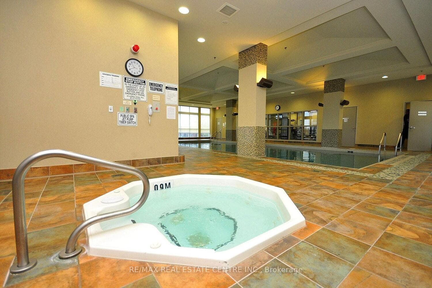 339 Rathburn Road Unit 2101 photo 27