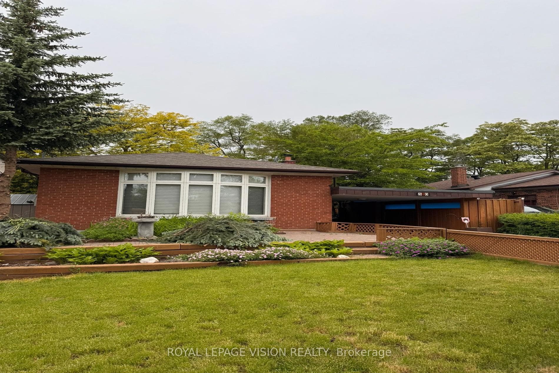 550 Bellamy Road photo 1