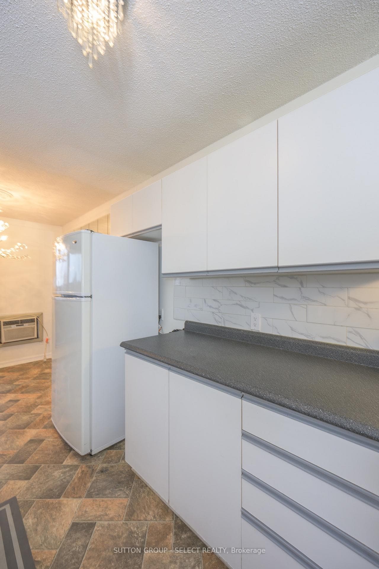 1103 Jalna Boulevard Unit 601 photo 14