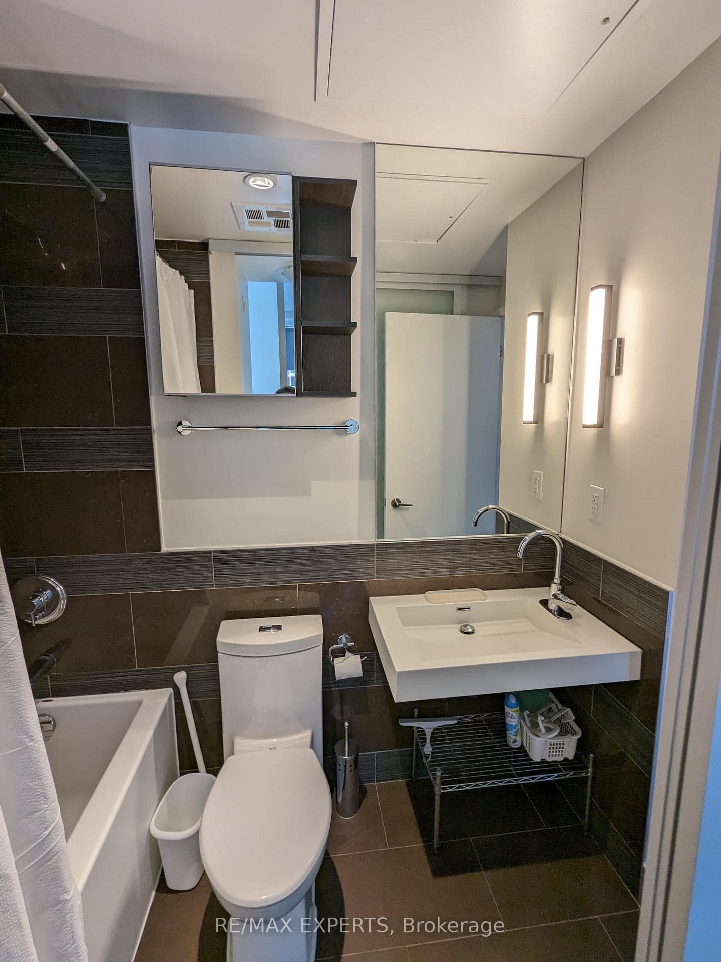 390 Cherry Street Unit 302 photo 9