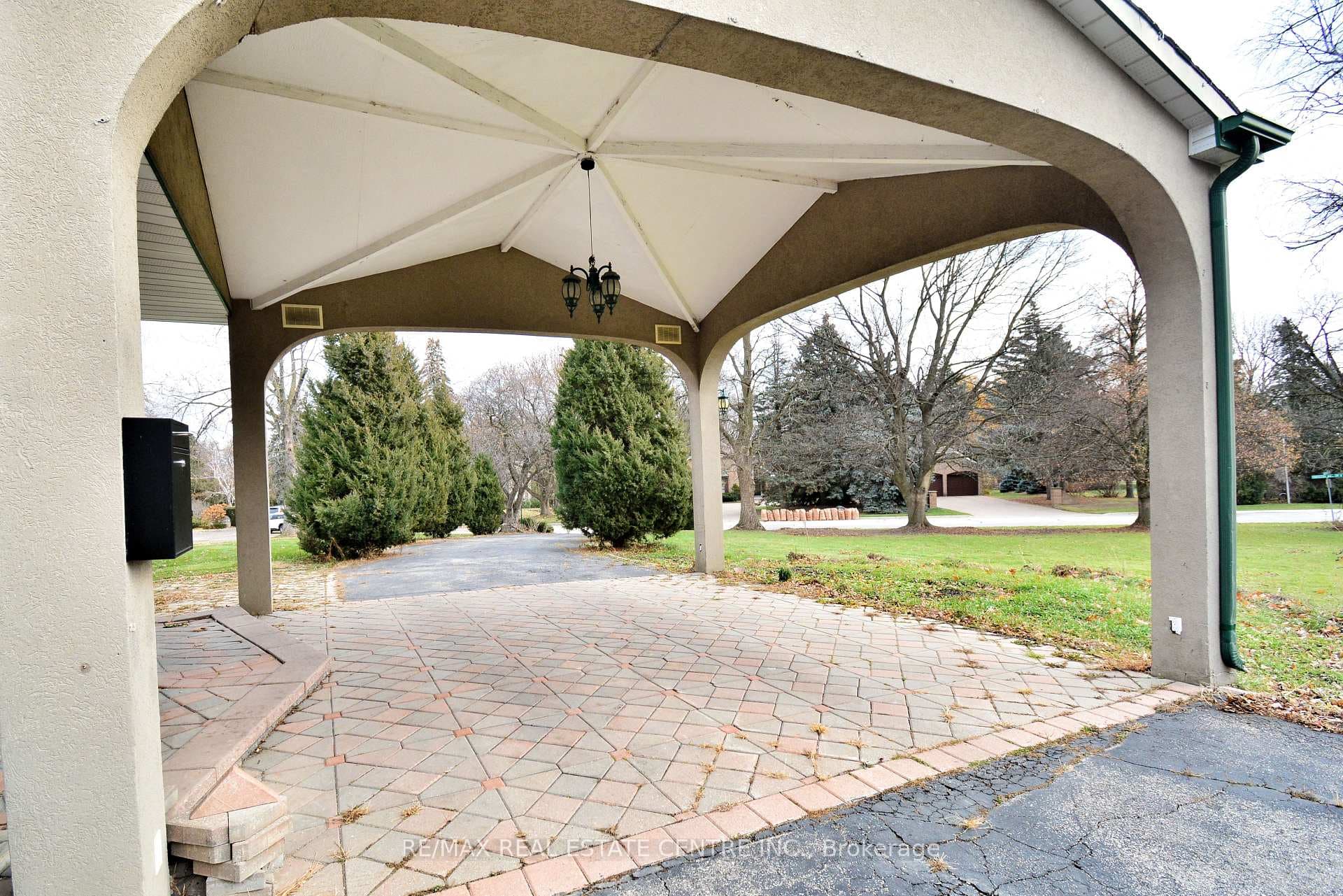 20 Crescent Hill Drive photo 8