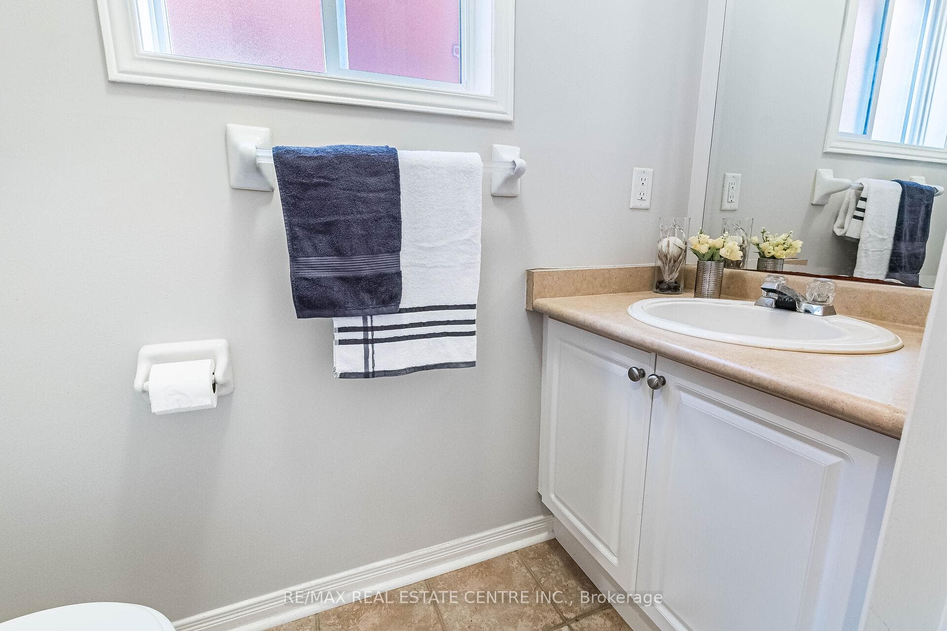 5341 Longhouse Crescent photo 19