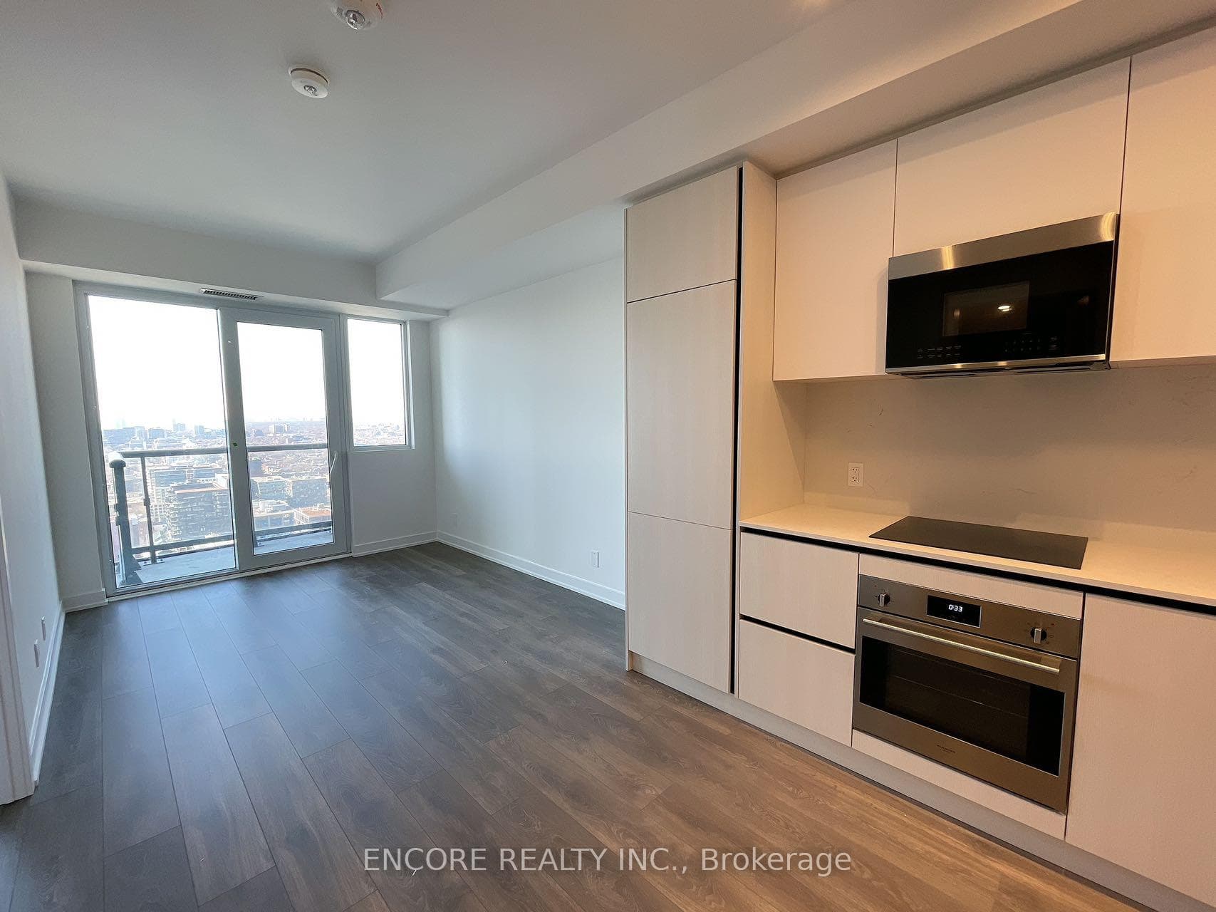 108 Peter Street Unit 3612 photo 3