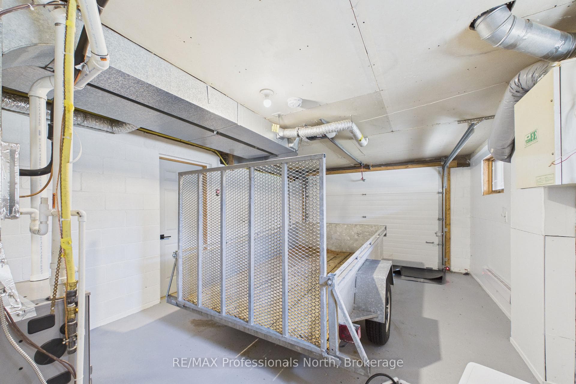 Garage unit 3
