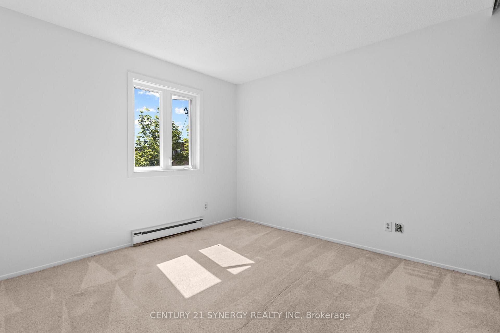 1204 Shillington Avenue Unit 8 photo 15