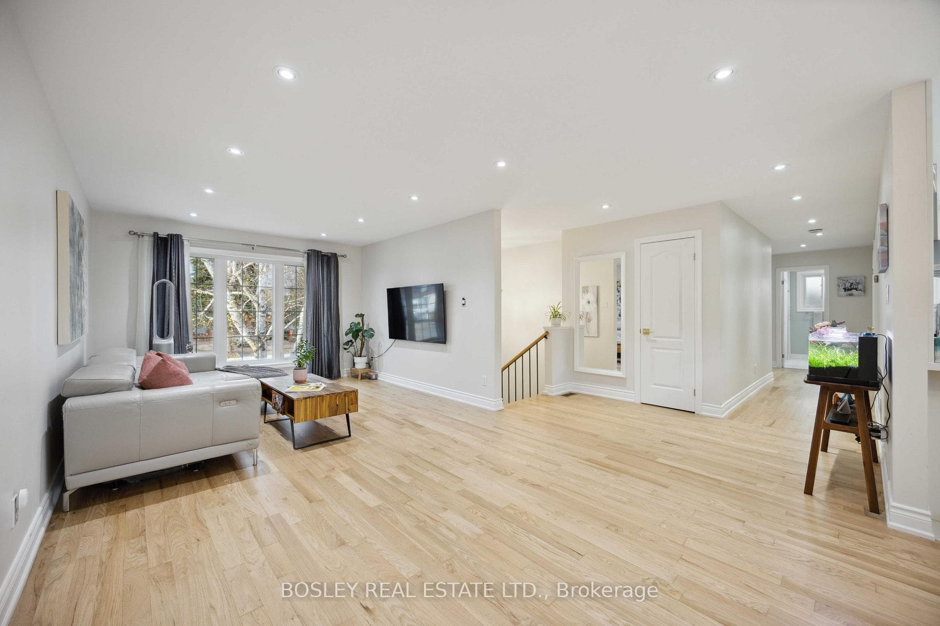 123 Ernest Avenue photo 8