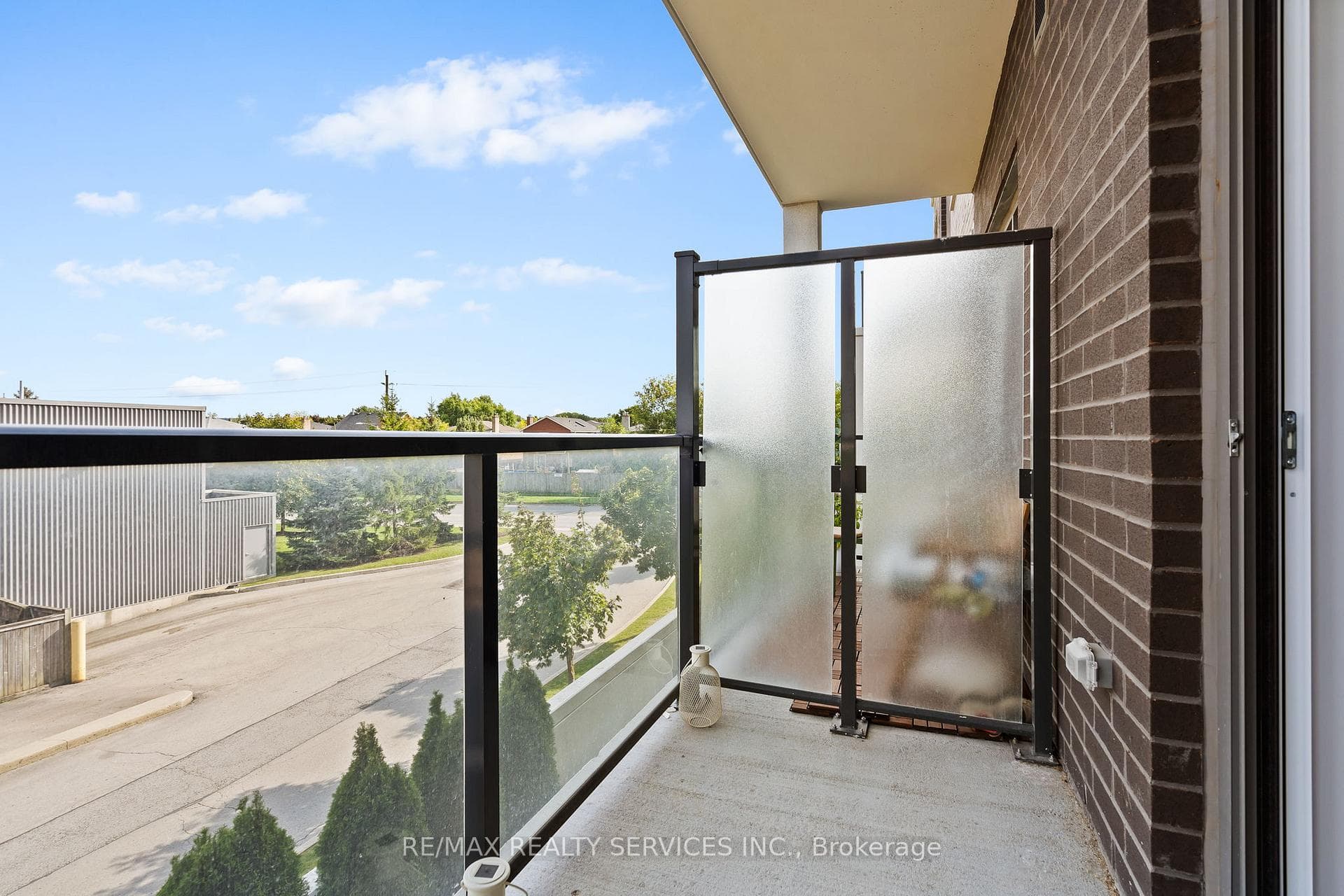 5055 Greenlane Road Unit 222 photo 15