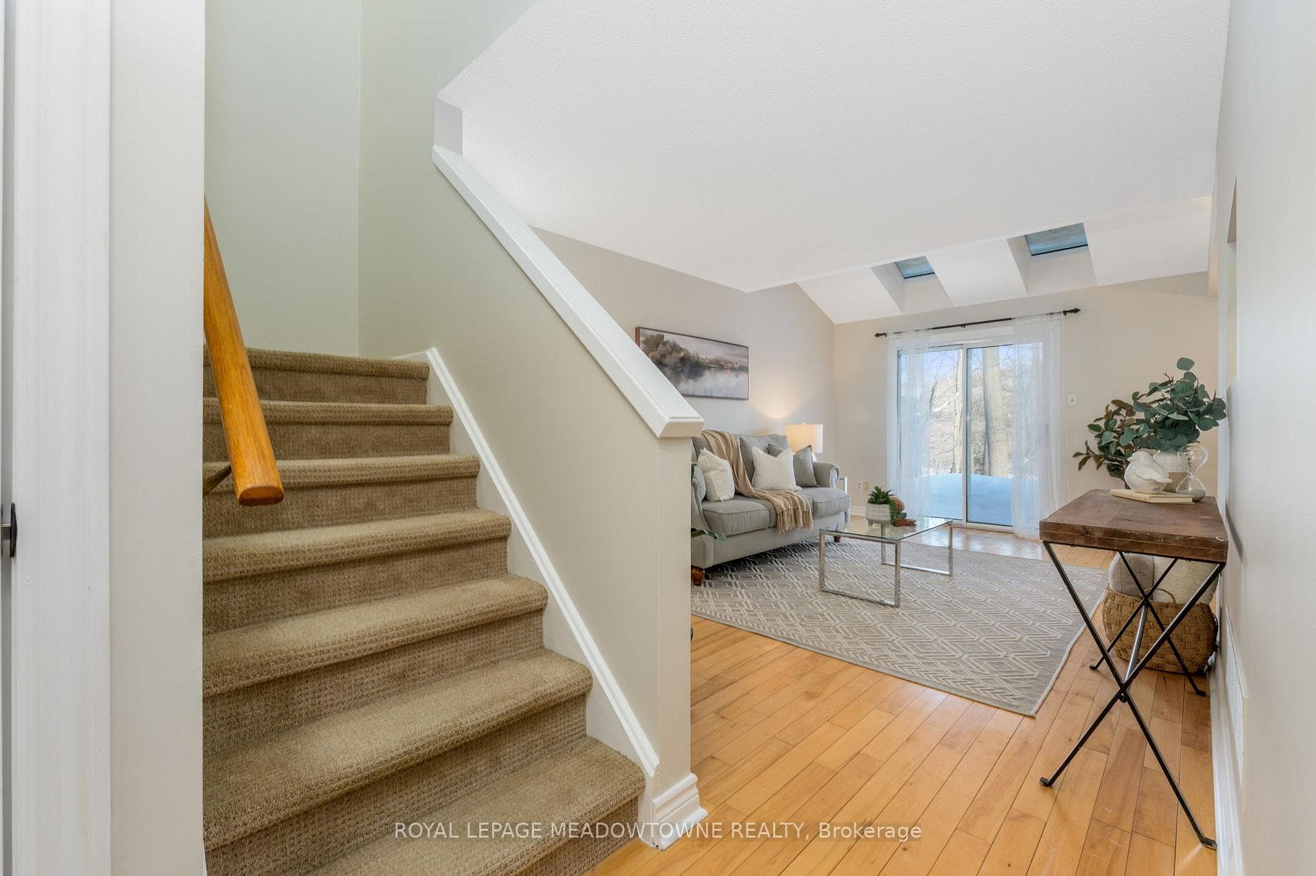51 Lynden Circle photo 26