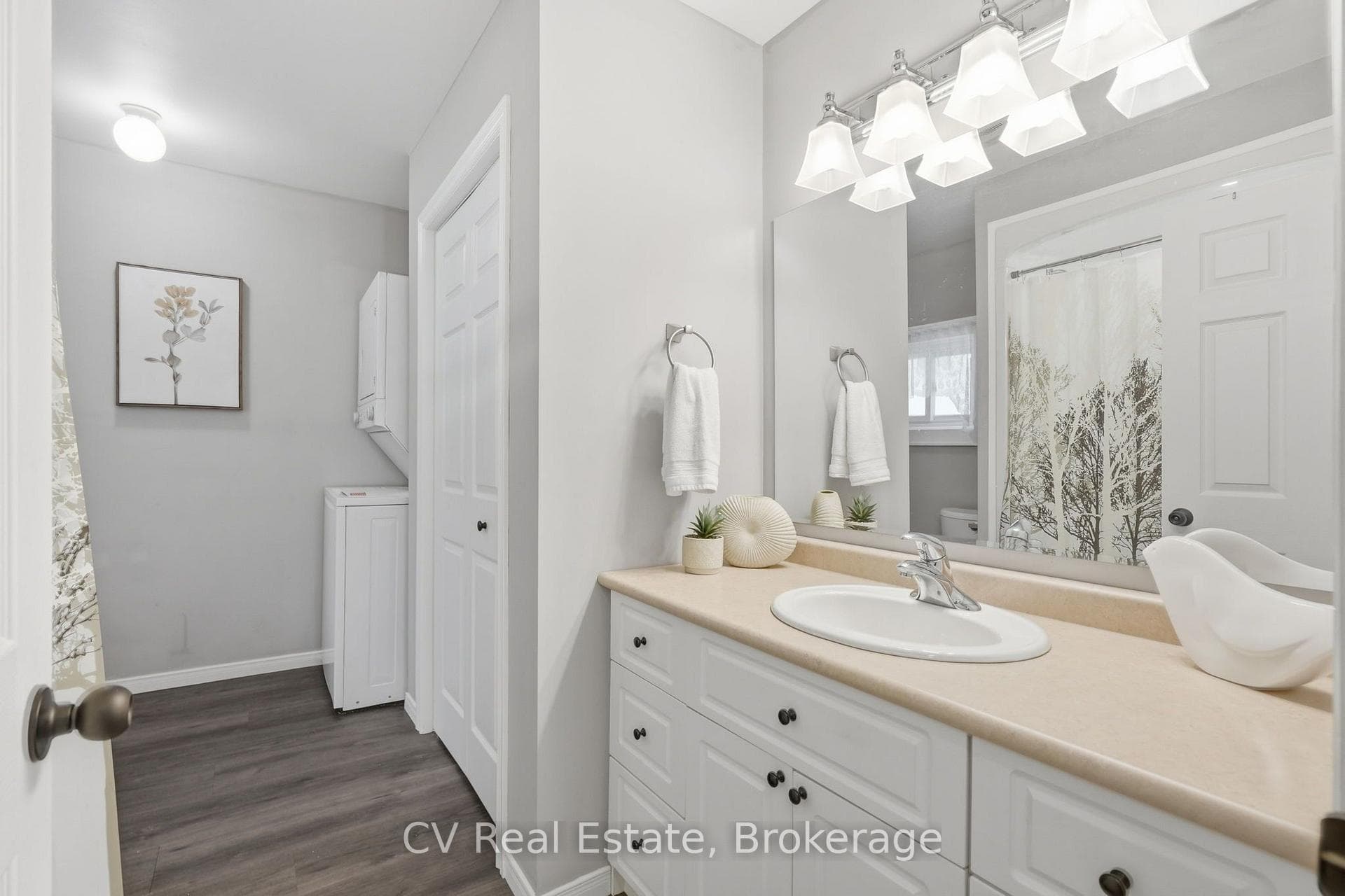 309 High Street photo 20