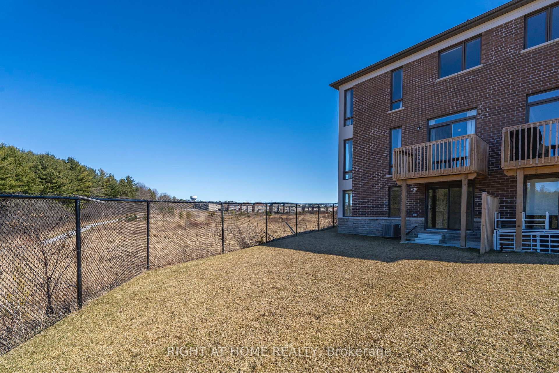 30 Stubbs Lane photo 38