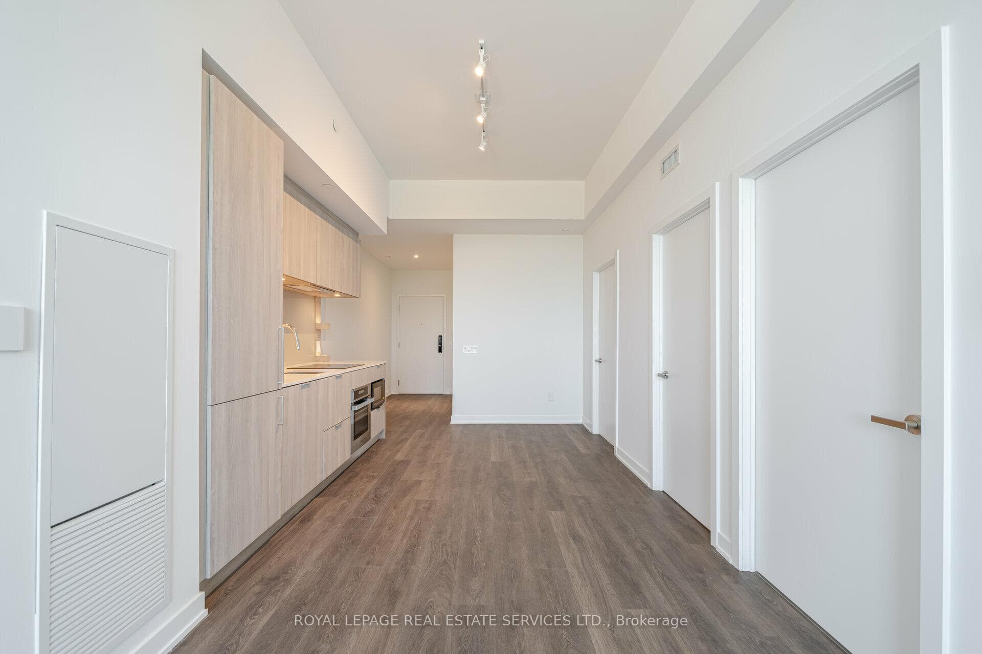 28 Ann Street Unit 801 photo 13