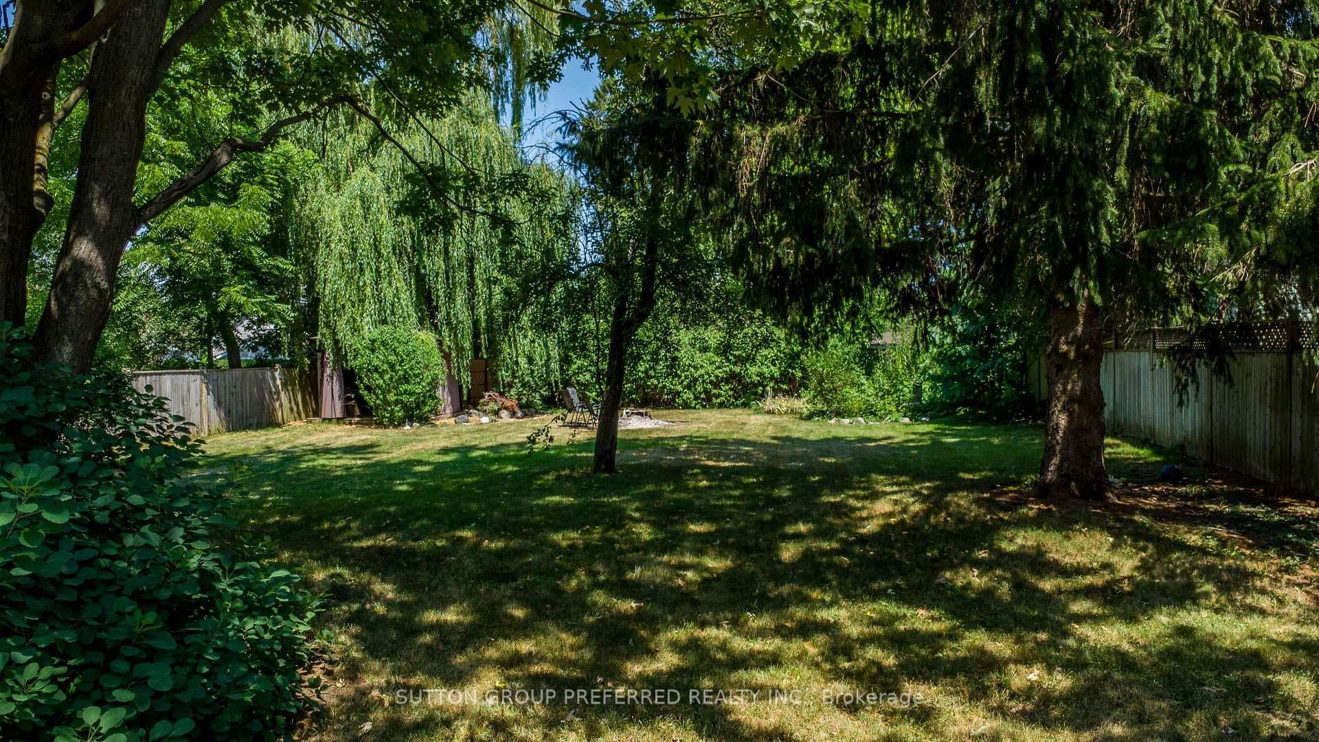 4242 Colonel Talbot Road photo 26