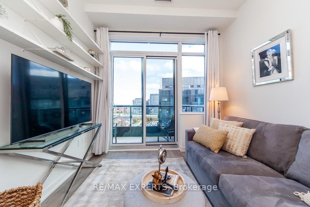 3 Rosewater Street Unit 1805W photo 9