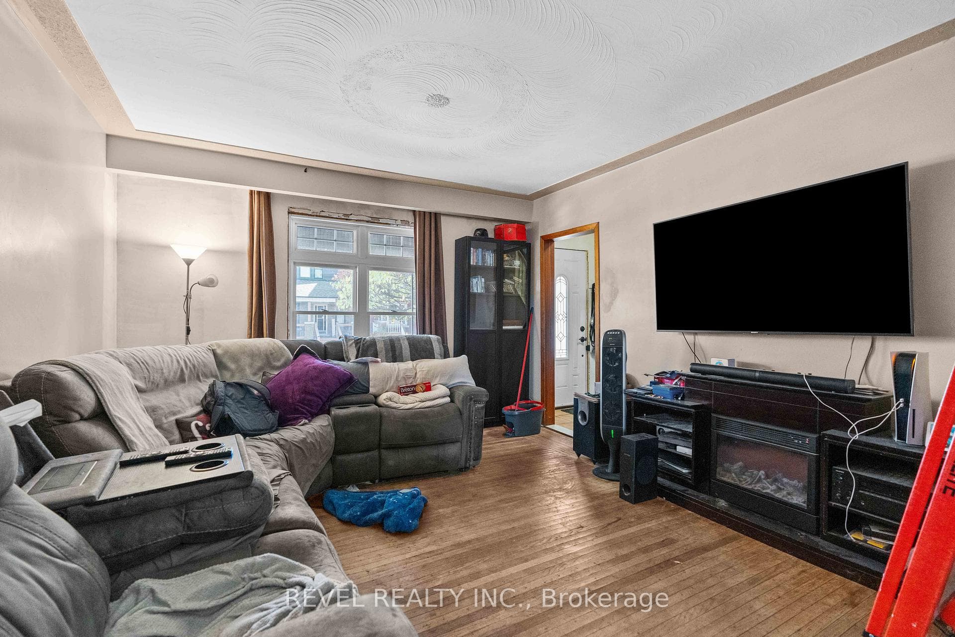 47 Barnesdale Avenue photo 6