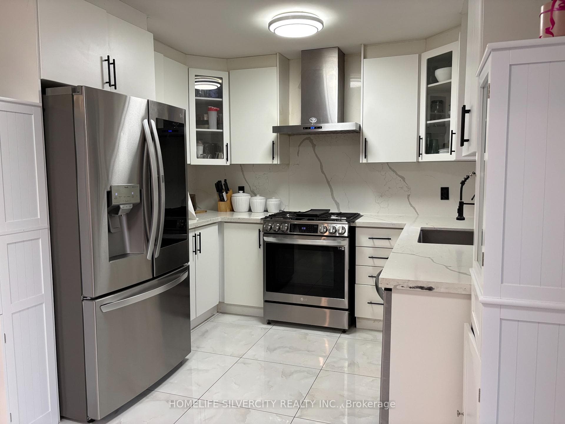 124 Jordan Drive photo 12