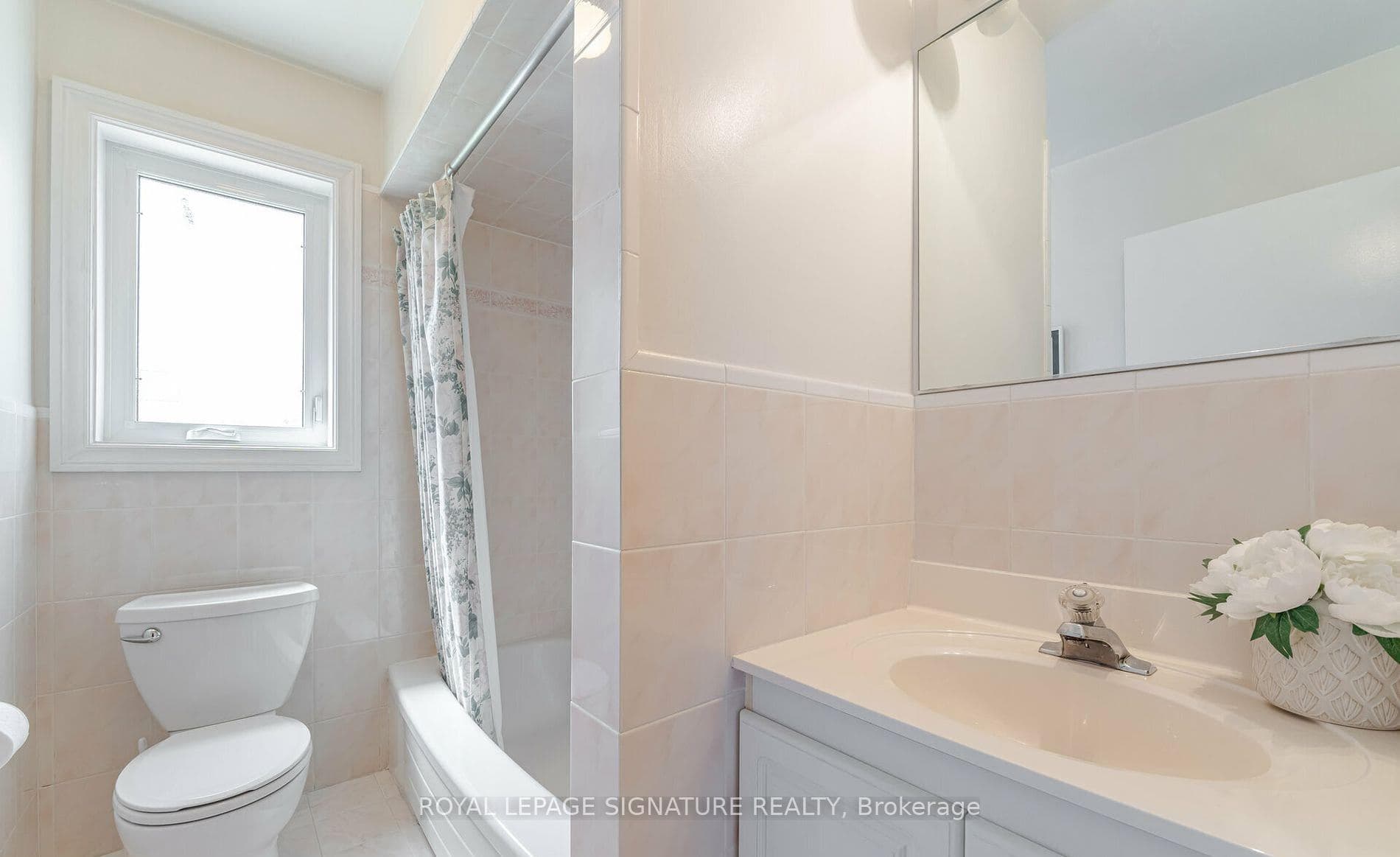 37 Feltham Avenue photo 23