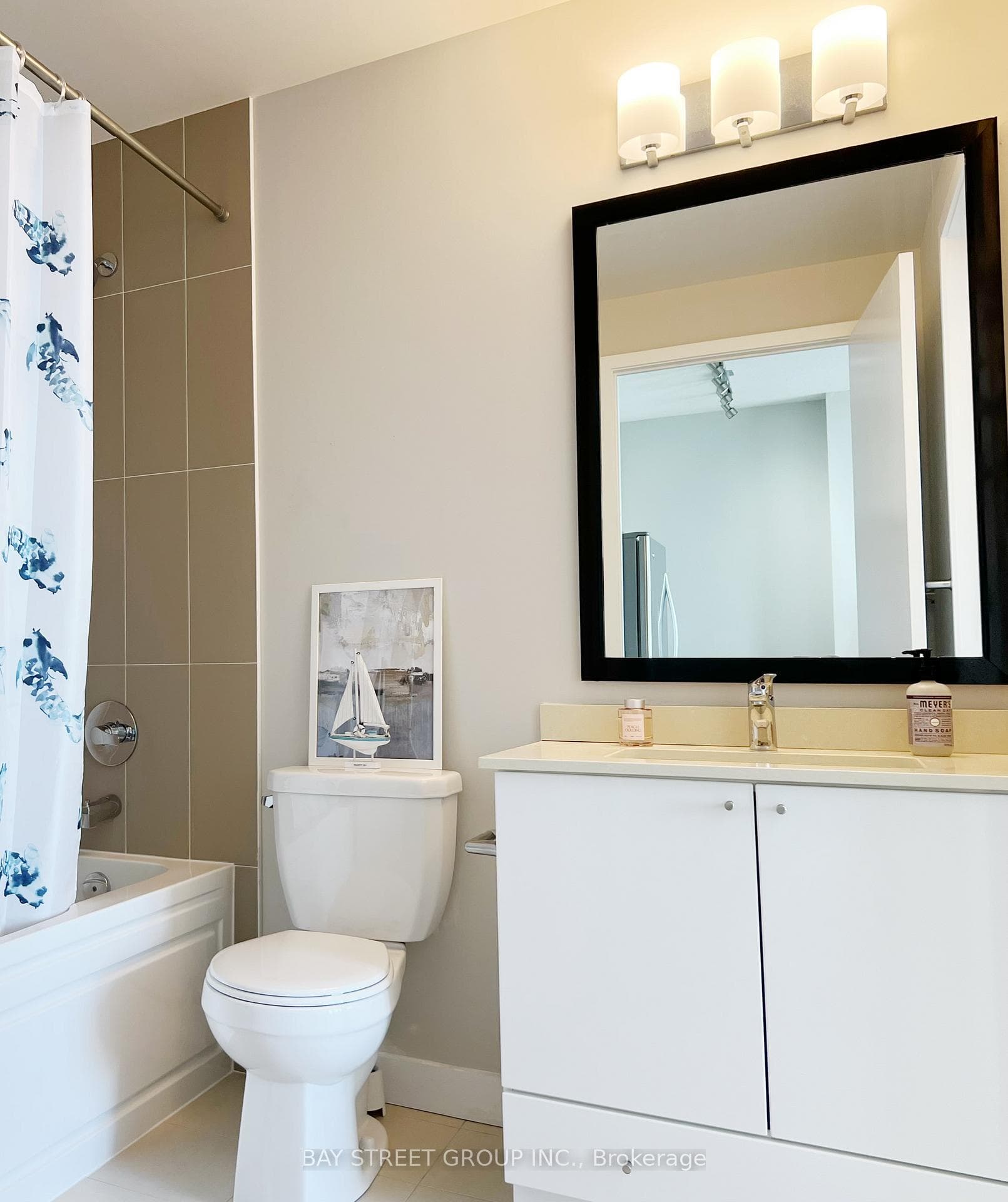 3975 Grand Park Drive Unit 2705 photo 14