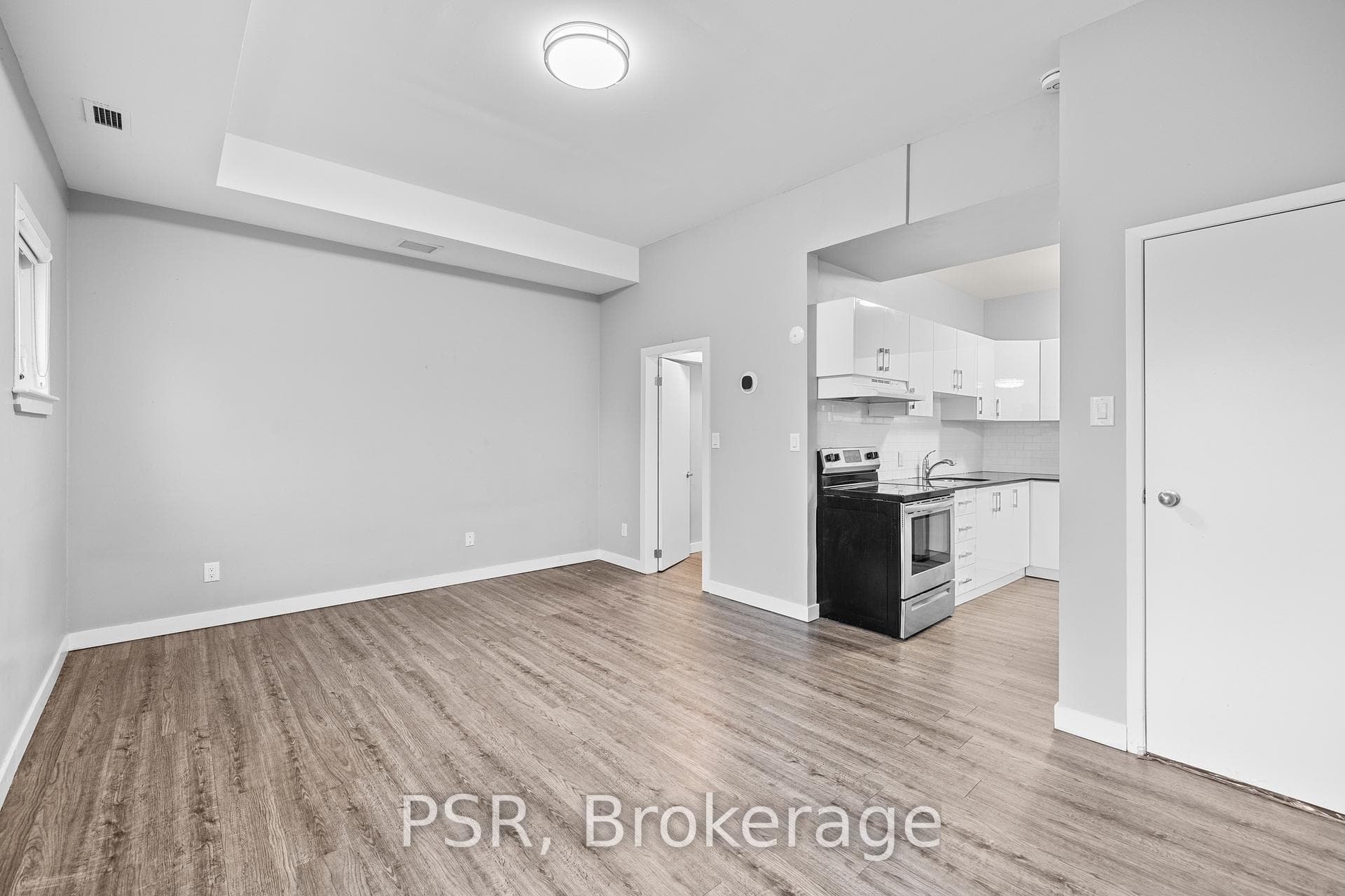 205 Gerrard Street Unit 5 photo 1