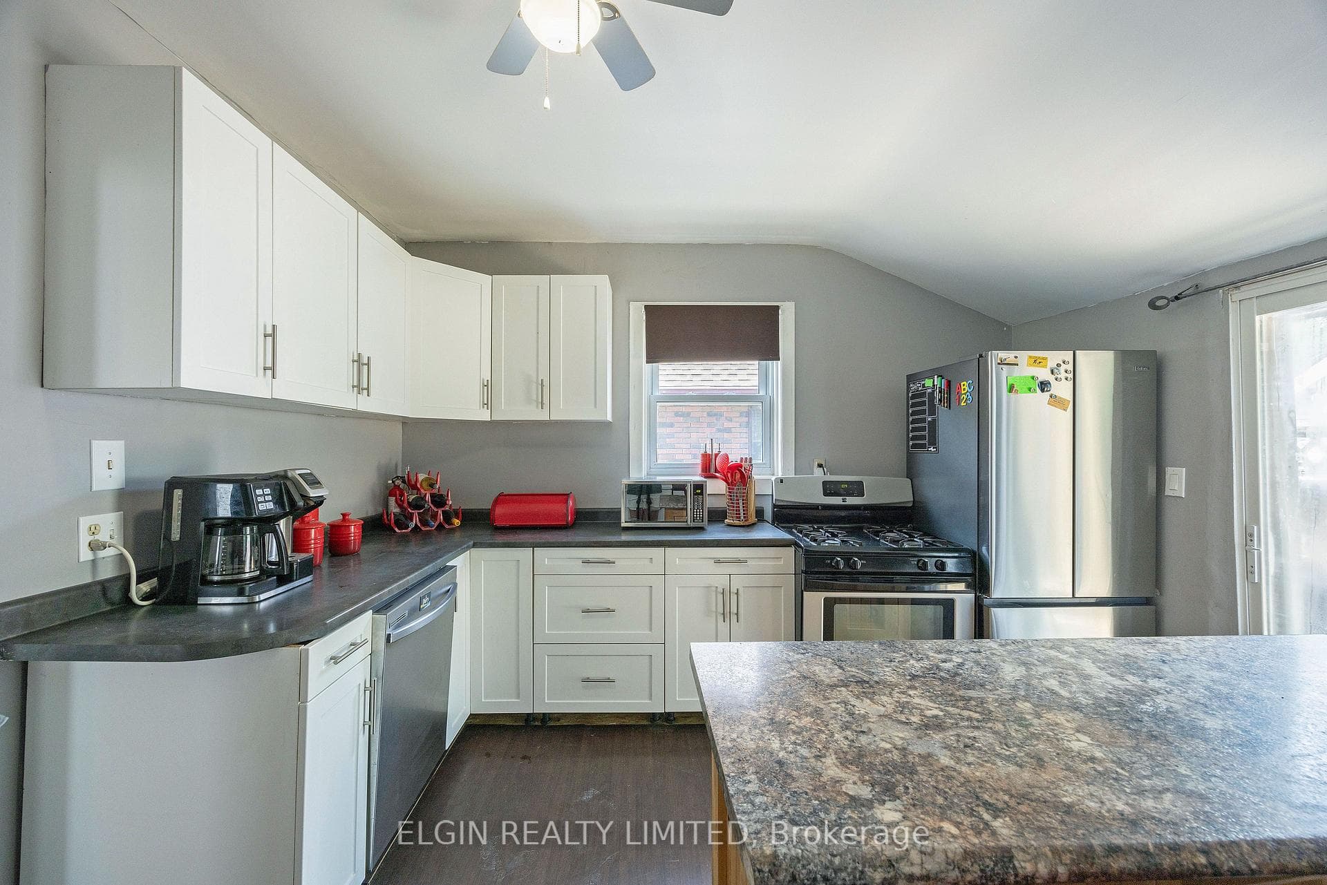 63 Elizabeth Street photo 18