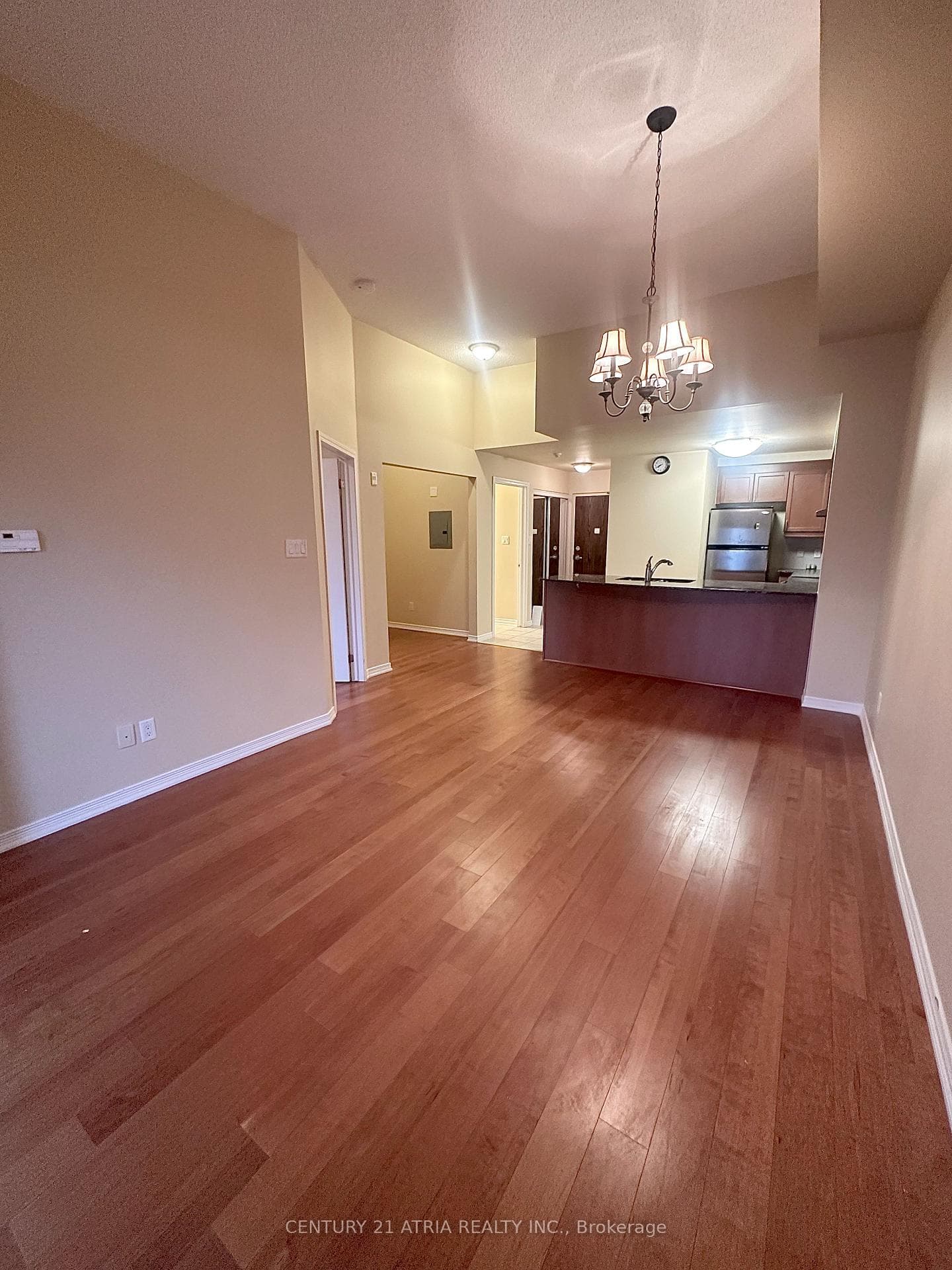 8 Maison Parc Court Unit 118 photo 6