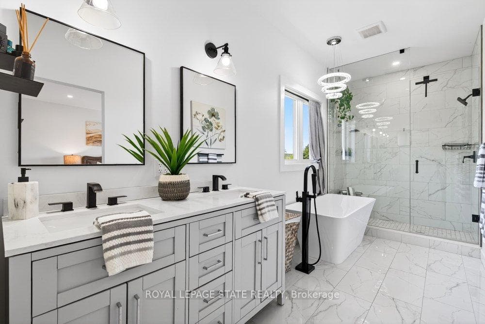 4286 Victoria Avenue photo 25