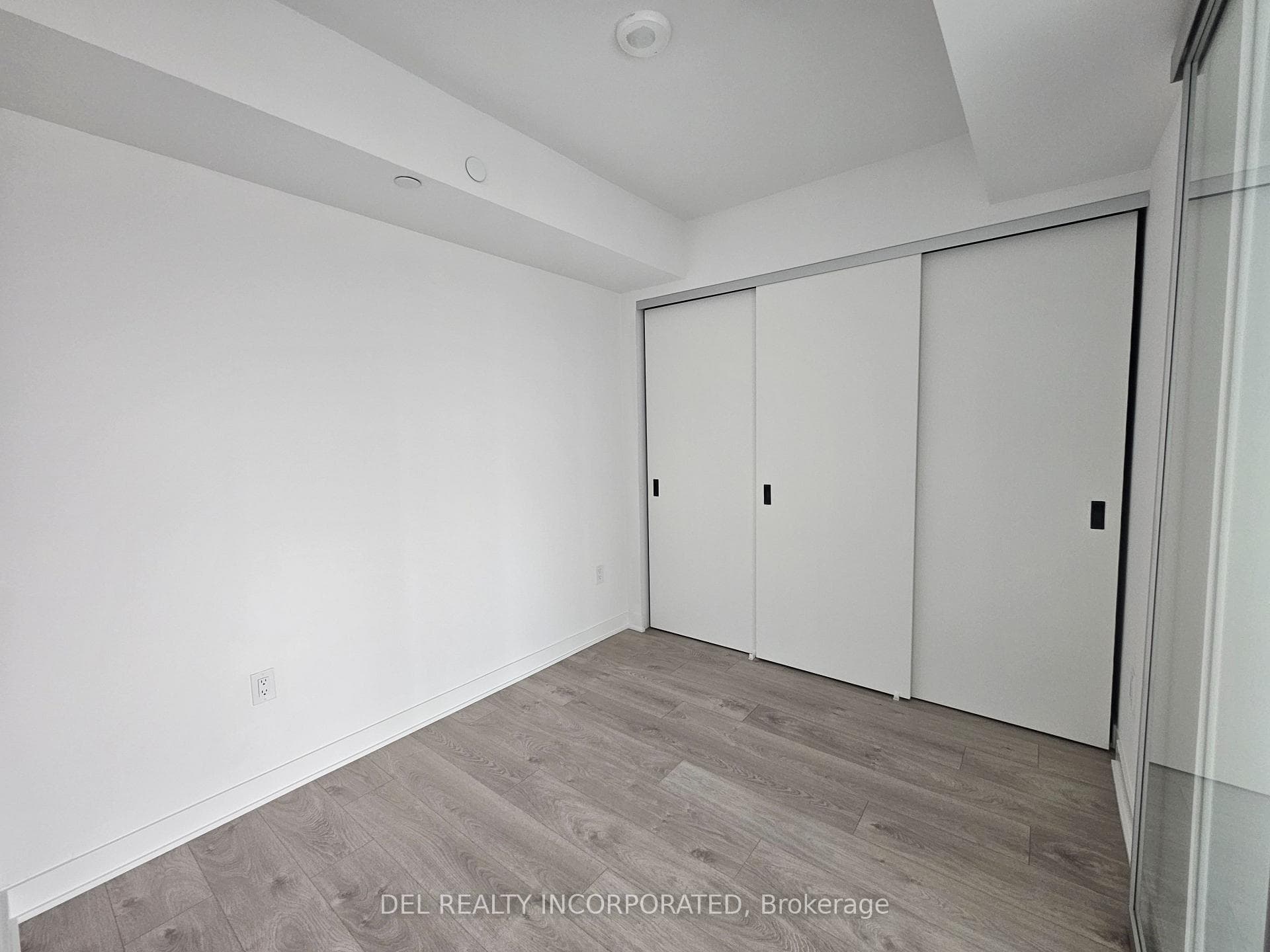 36 Zorra Street Unit 315 photo 13