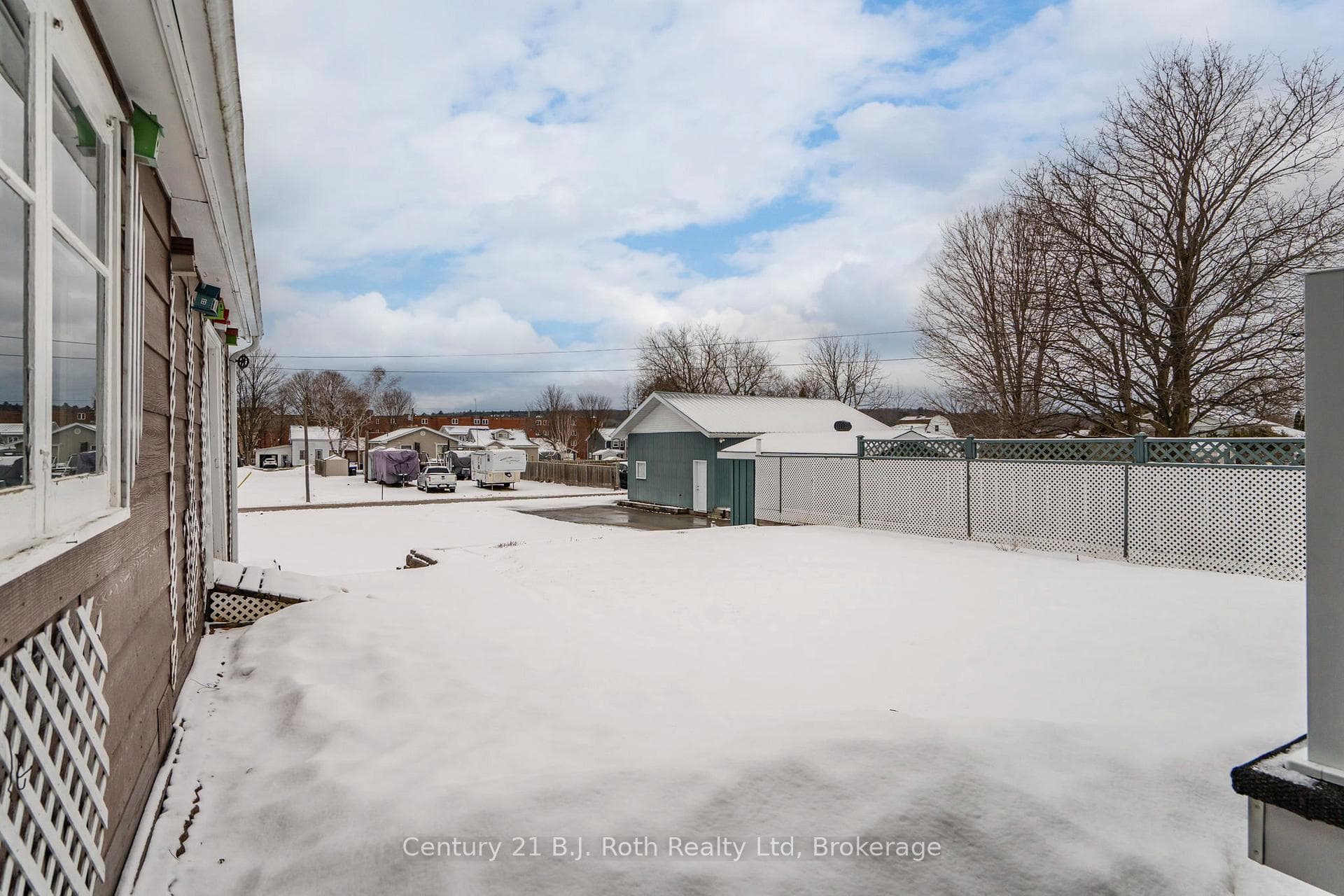 66 Peel Street photo 42
