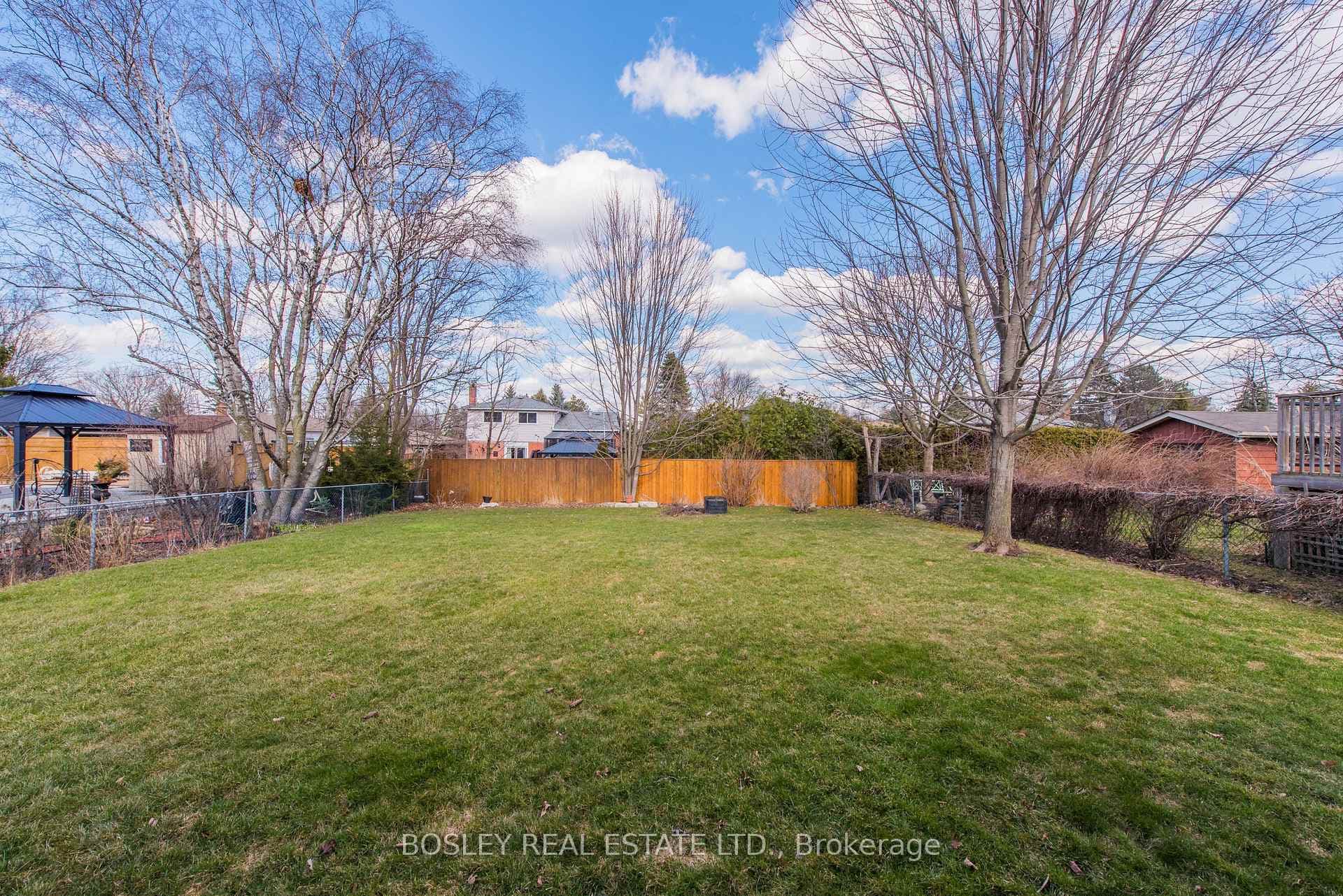 189 Bell Air Drive photo 27